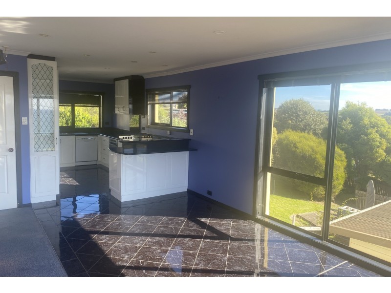 143 James Street, Devonport TAS 7310