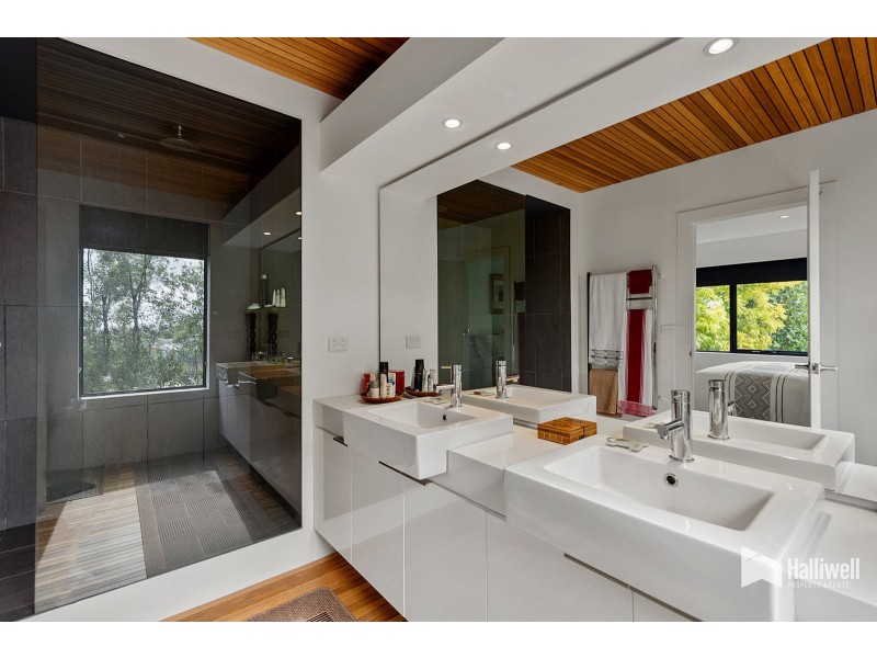 6 Renison Court, Devonport TAS 7310