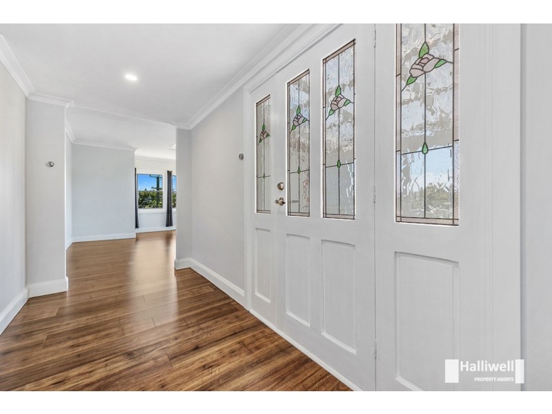 54 Appledore Street, Miandetta TAS 7310