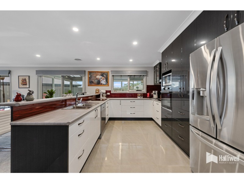 23 The Avenue, Latrobe TAS 7307