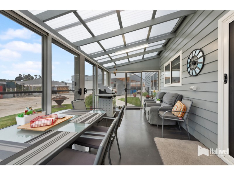 23 The Avenue, Latrobe TAS 7307