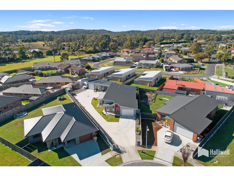 23 The Avenue, Latrobe TAS 7307