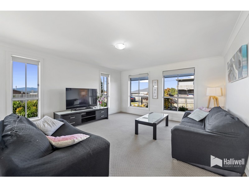 12 Arthur Street, Shearwater TAS 7307