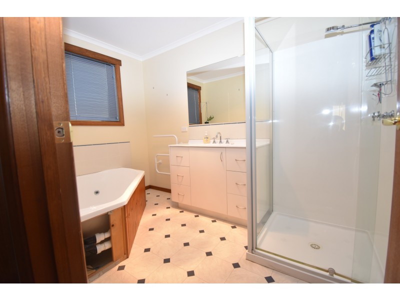 97 Knox Drive, South Spreyton TAS 7310