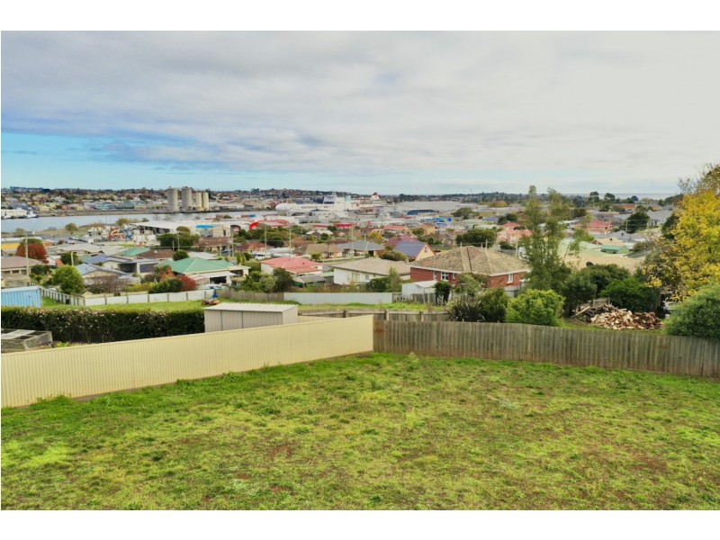 128 Mary Street, East Devonport TAS 7310