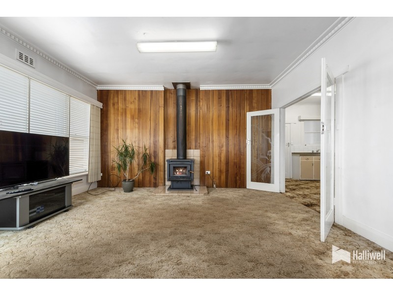 31 Hilltop Avenue, Devonport TAS 7310