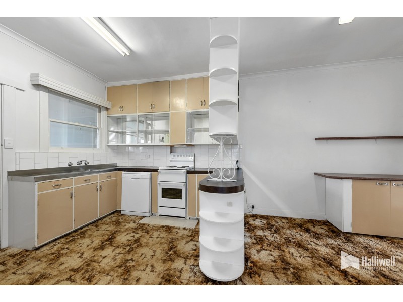 31 Hilltop Avenue, Devonport TAS 7310