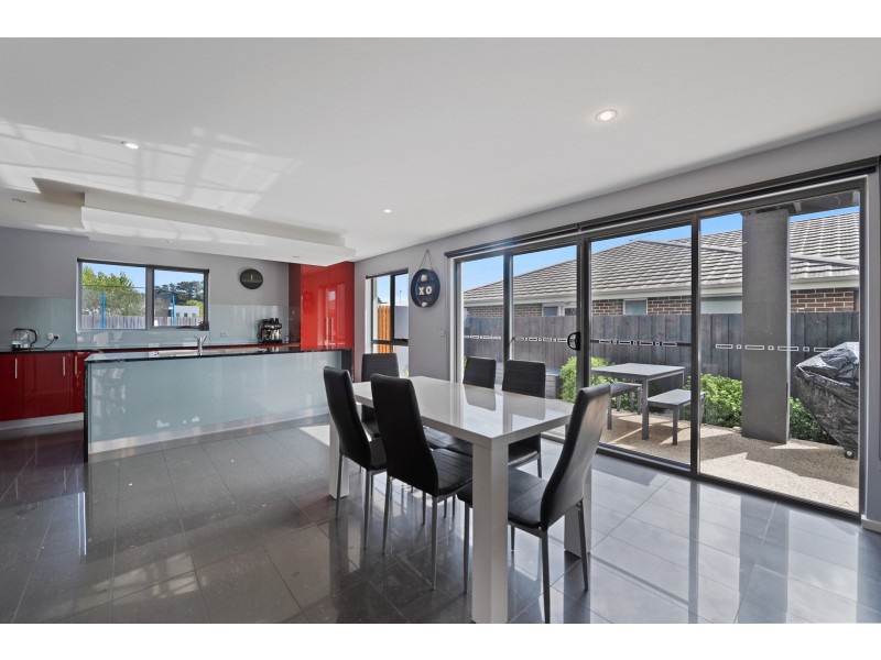 24 Chardonnay Drive, Hawley Beach TAS 7307