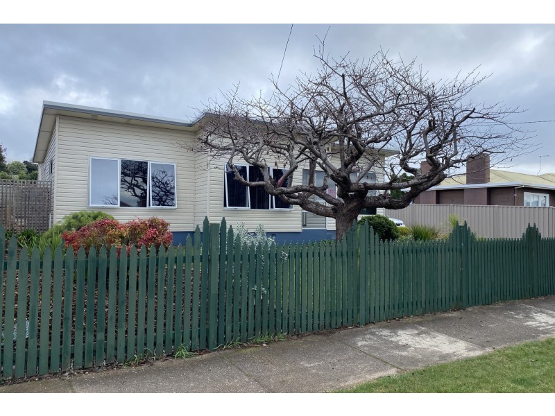 69 Sorell Street, Devonport TAS 7310