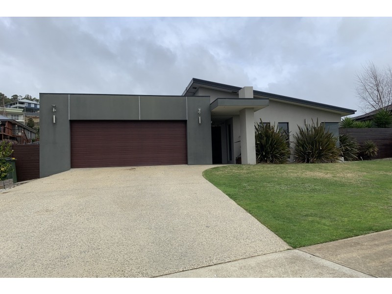 26 Washington Drive, Stony Rise TAS 7310
