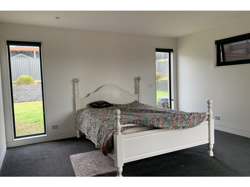 26 Washington Drive, Stony Rise TAS 7310