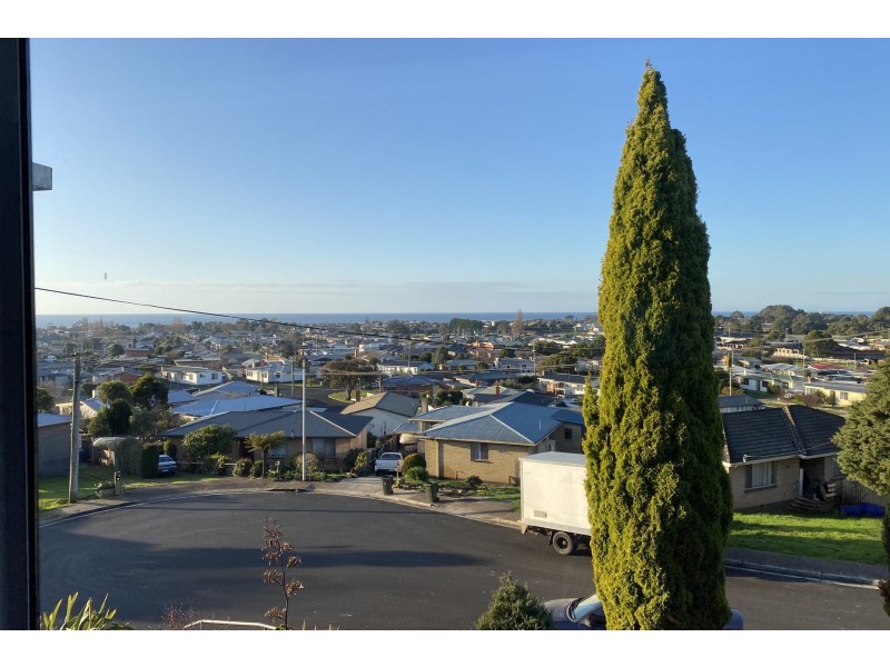 12 Barker Street, Ulverstone TAS 7315