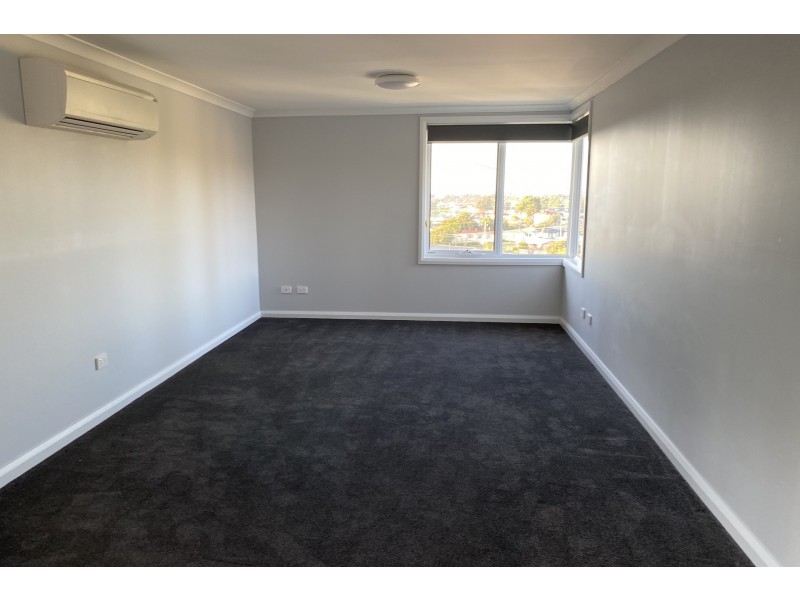 12 Barker Street, Ulverstone TAS 7315