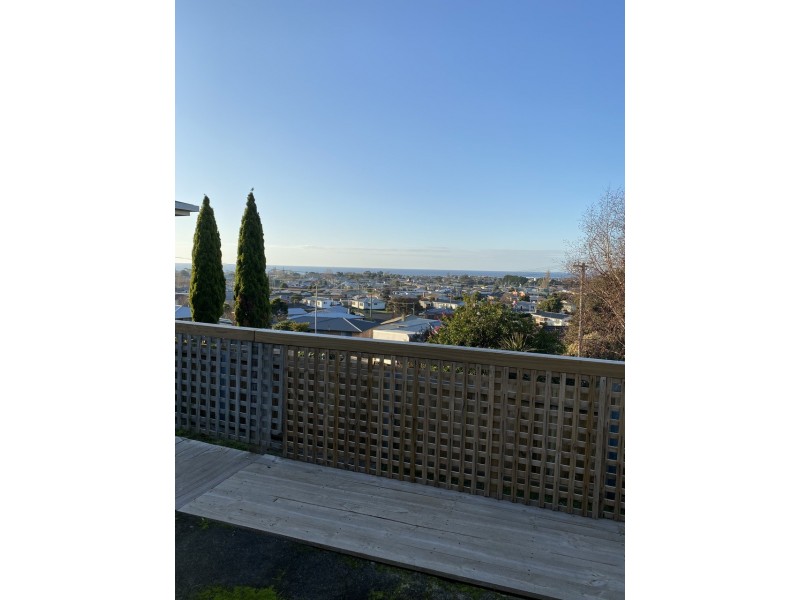 12 Barker Street, Ulverstone TAS 7315