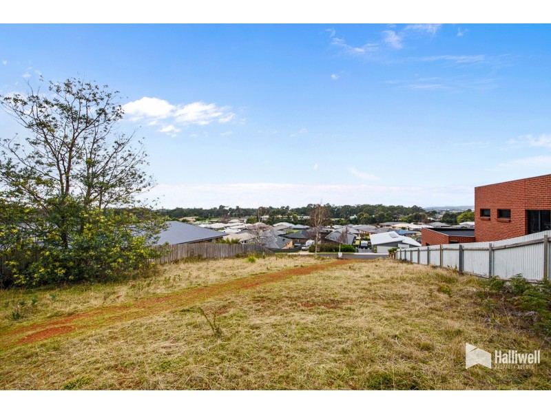 37 McCall Terrace, Stony Rise TAS 7310