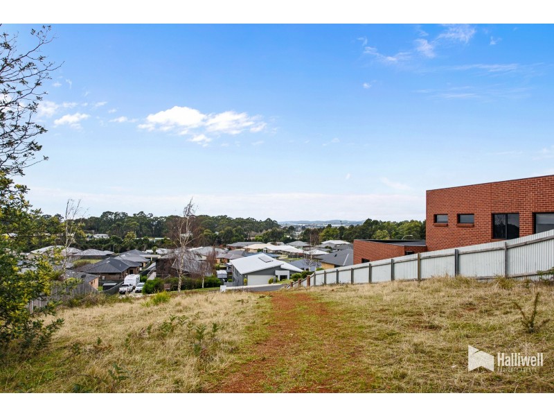 37 McCall Terrace, Stony Rise TAS 7310