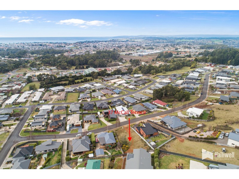 37 McCall Terrace, Stony Rise TAS 7310