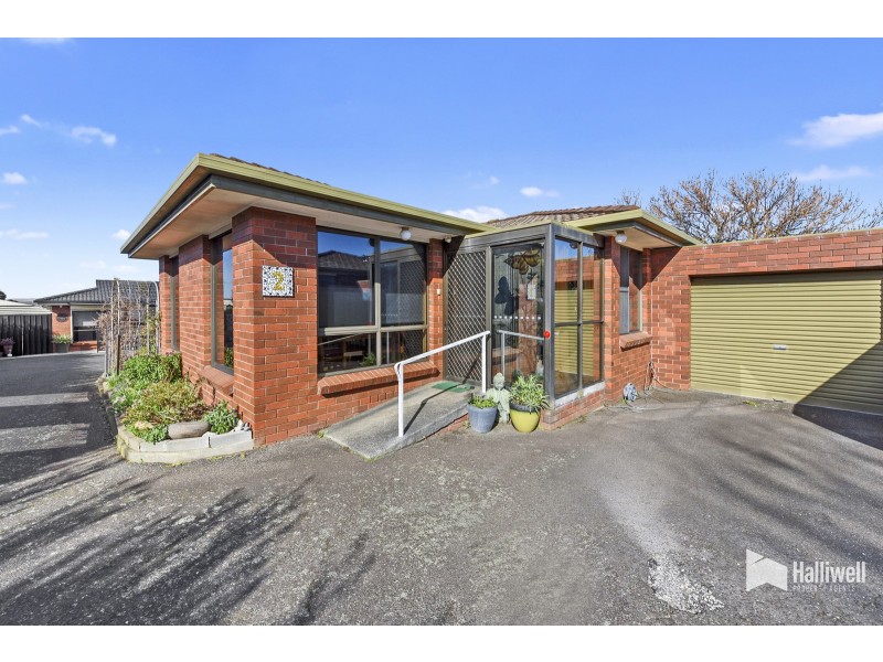2/49 Percy Street, Devonport TAS 7310