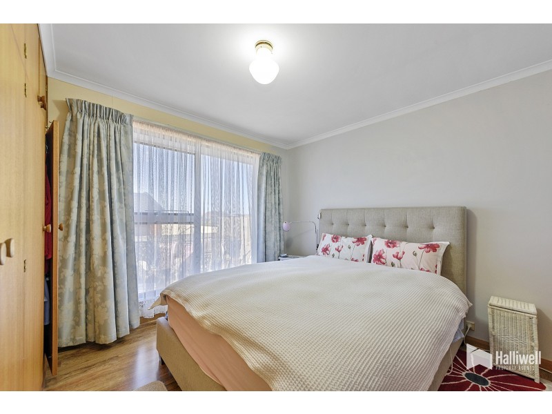 2/49 Percy Street, Devonport TAS 7310