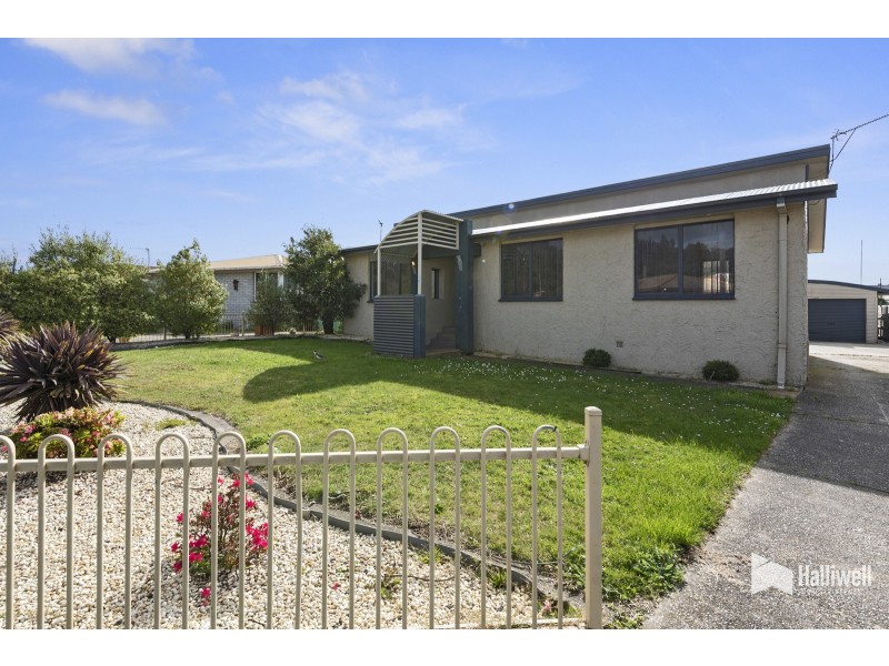 16 Tingha Way, West Ulverstone TAS 7315