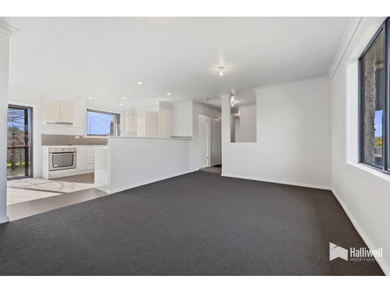 16 Tingha Way, West Ulverstone TAS 7315