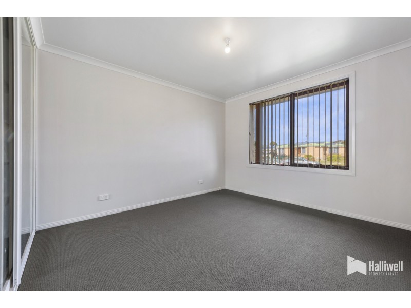 16 Tingha Way, West Ulverstone TAS 7315