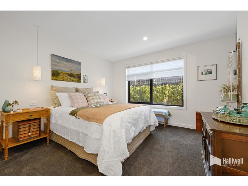 1/1 Sunrise Court, Shearwater TAS 7307