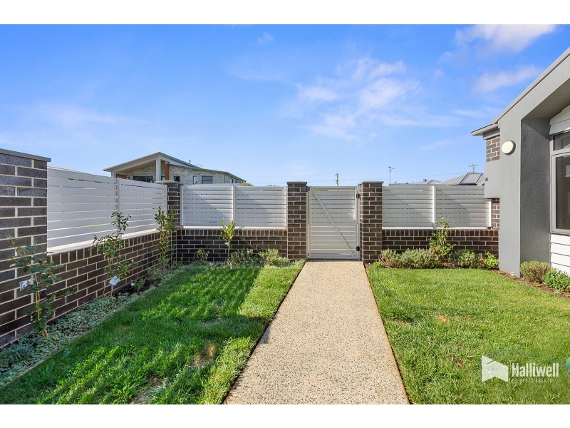 1/1 Sunrise Court, Shearwater TAS 7307