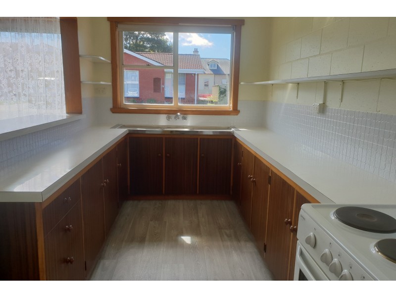 5/19 Victoria Parade, Devonport TAS 7310