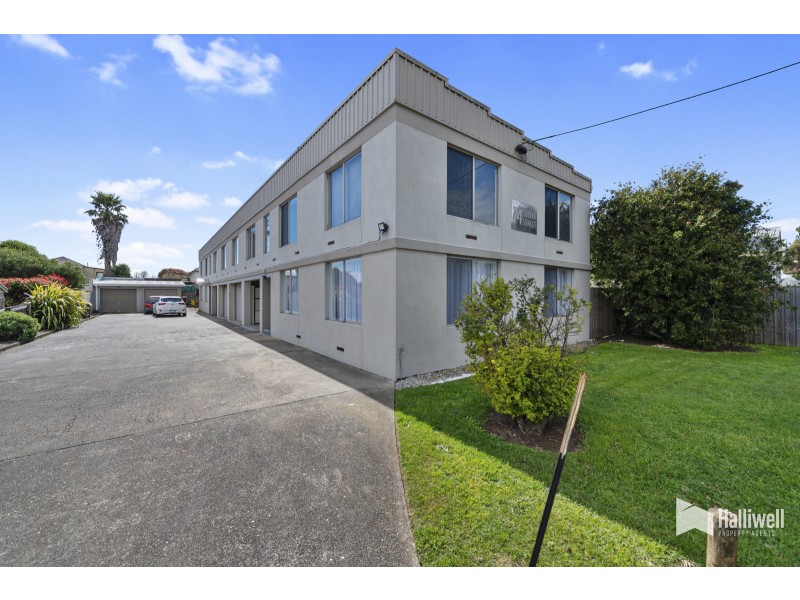 1/74 Steele Street, Devonport TAS 7310