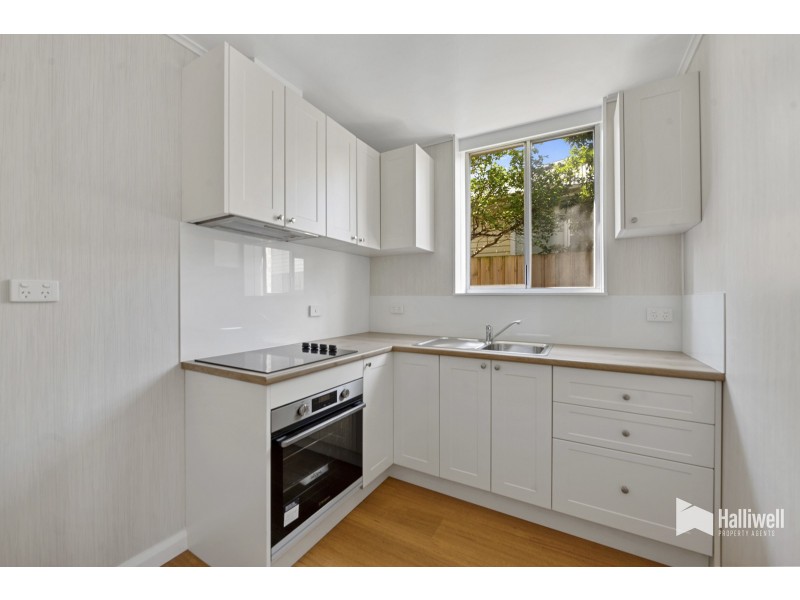 1/74 Steele Street, Devonport TAS 7310