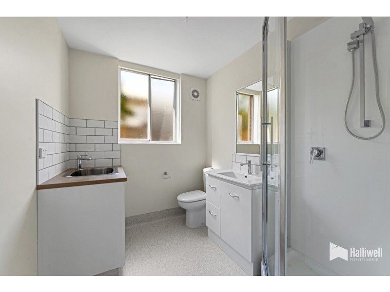 1/74 Steele Street, Devonport TAS 7310