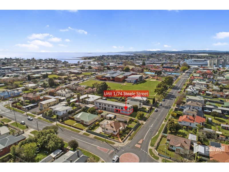 1/74 Steele Street, Devonport TAS 7310