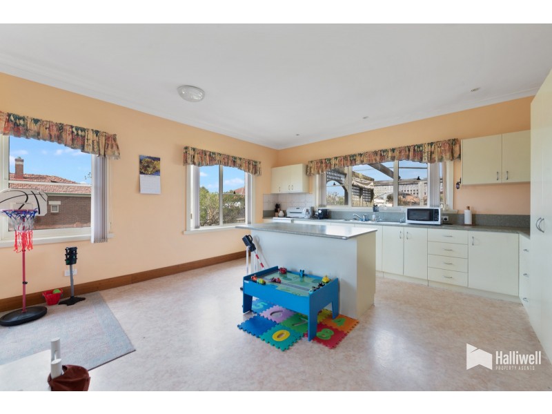 67 Madden Street, Devonport TAS 7310