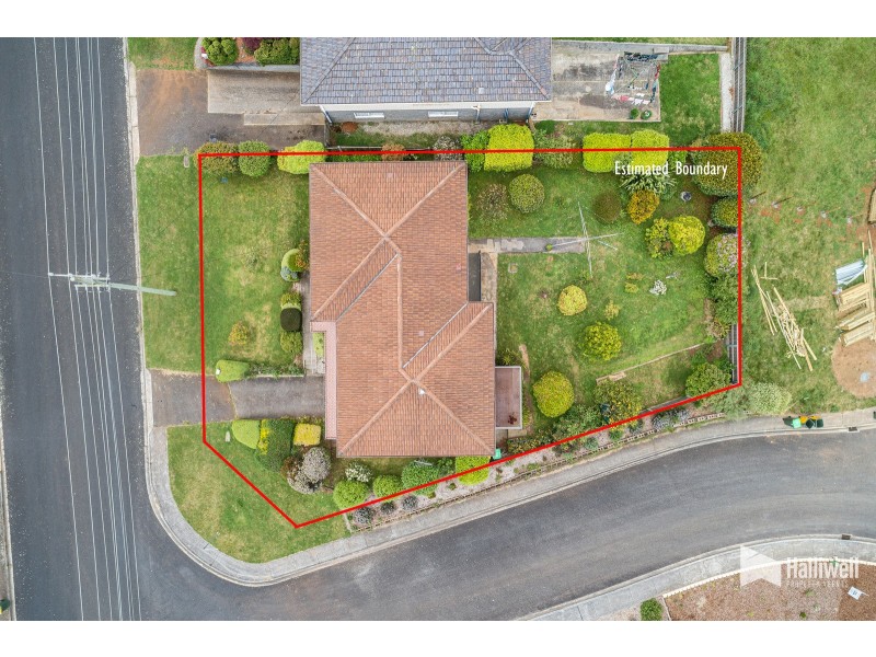11 Amy Street, West Ulverstone TAS 7315