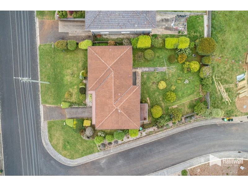 11 Amy Street, West Ulverstone TAS 7315