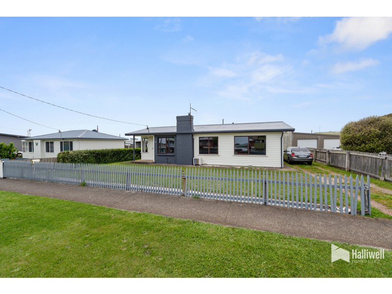 68 Ronald Street, Devonport TAS 7310