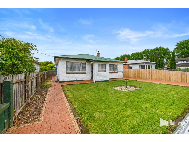 4 Adelaide Street, Devonport TAS 7310