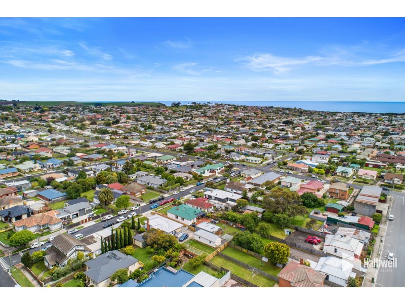 4 Adelaide Street, Devonport TAS 7310