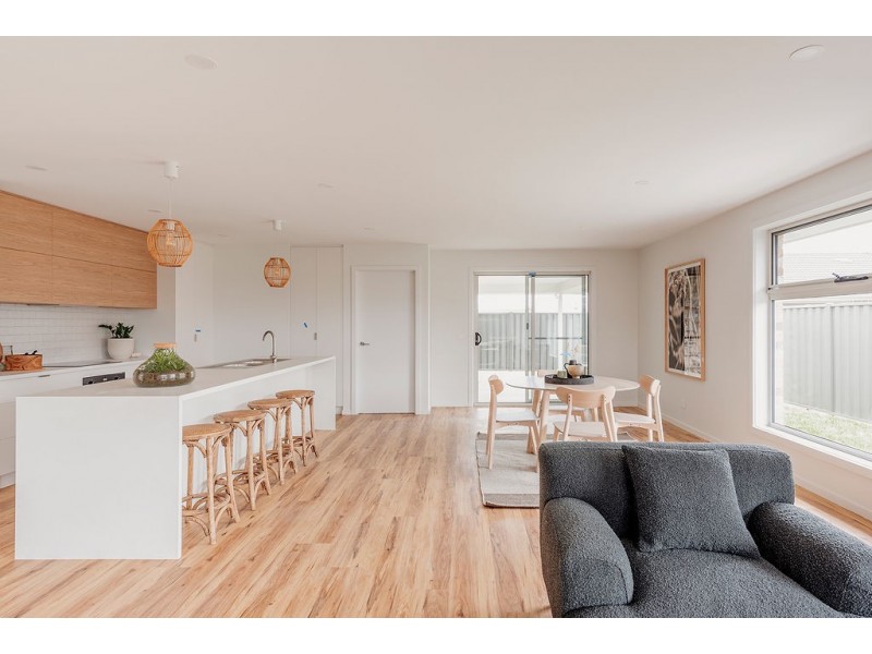 2/42 Stanley Street, Latrobe TAS 7307