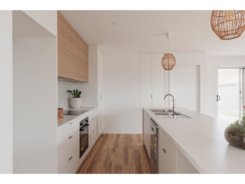 2/42 Stanley Street, Latrobe TAS 7307