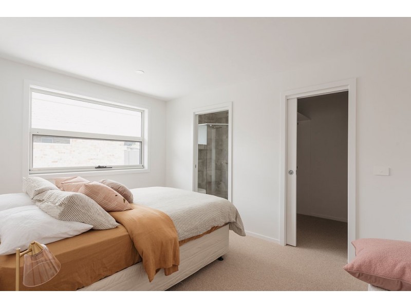 2/42 Stanley Street, Latrobe TAS 7307