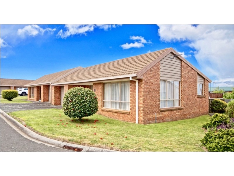 3/26 Charles Street, Devonport TAS 7310