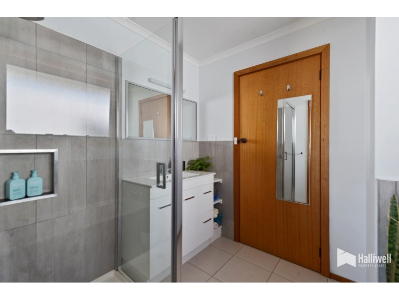 55 Alexander Street, Shearwater TAS 7307
