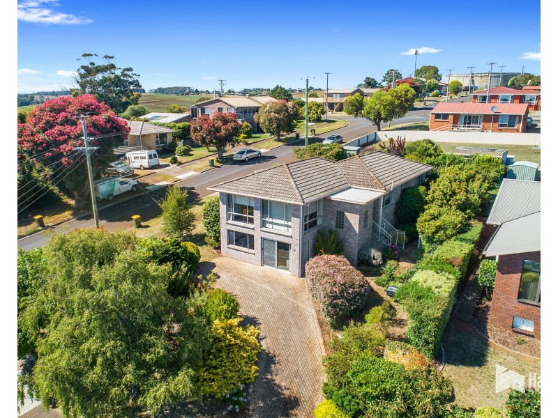 72 Sunbeam Crescent, East Devonport TAS 7310