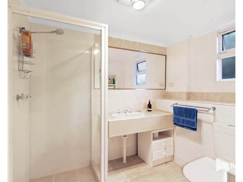 72 Sunbeam Crescent, East Devonport TAS 7310