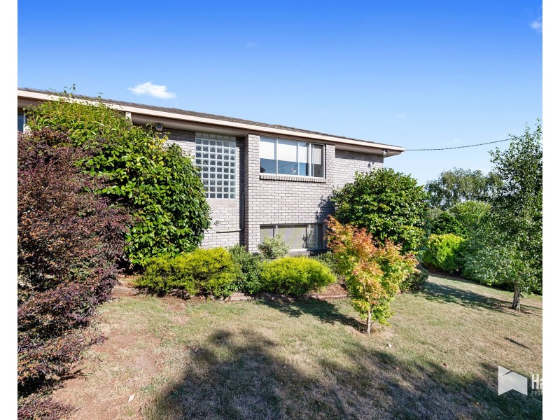 72 Sunbeam Crescent, East Devonport TAS 7310