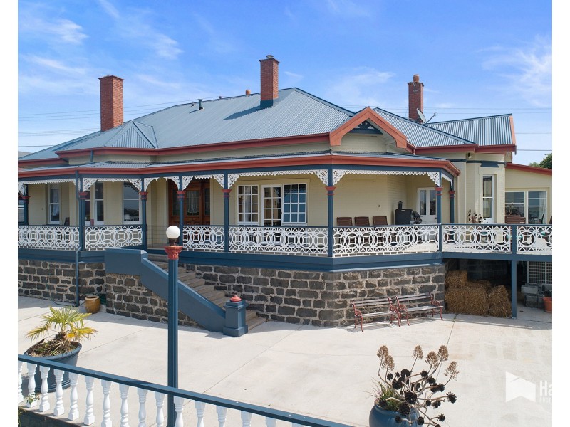 45 Wenvoe Street, Devonport TAS 7310