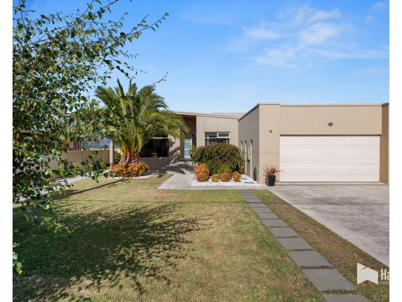 32 Bluewater Crescent, Shearwater TAS 7307