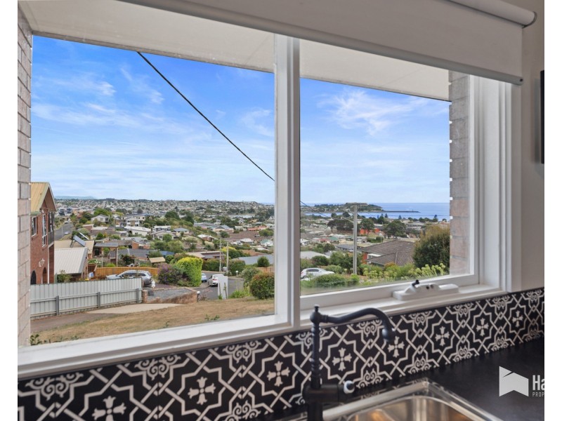 5 Cliffden Court, East Devonport TAS 7310